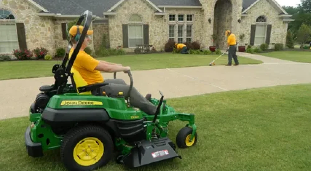 Lawn Care in Oakville